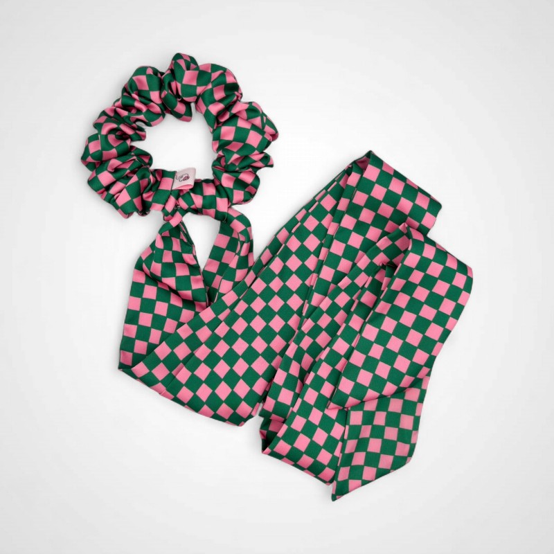 SCRUNCHIE PRZEWIĄZANA DŁUGĄ WSTĄŻKĄ LUPITA