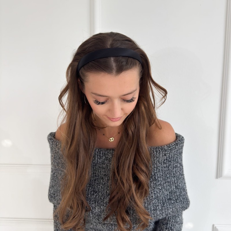 OPASKA JEDWABNA CZARNA S