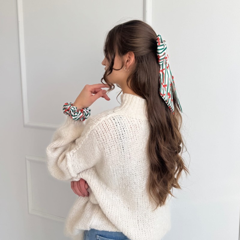 ŚWIĄTECZNA KOKARDA NA SPINCE