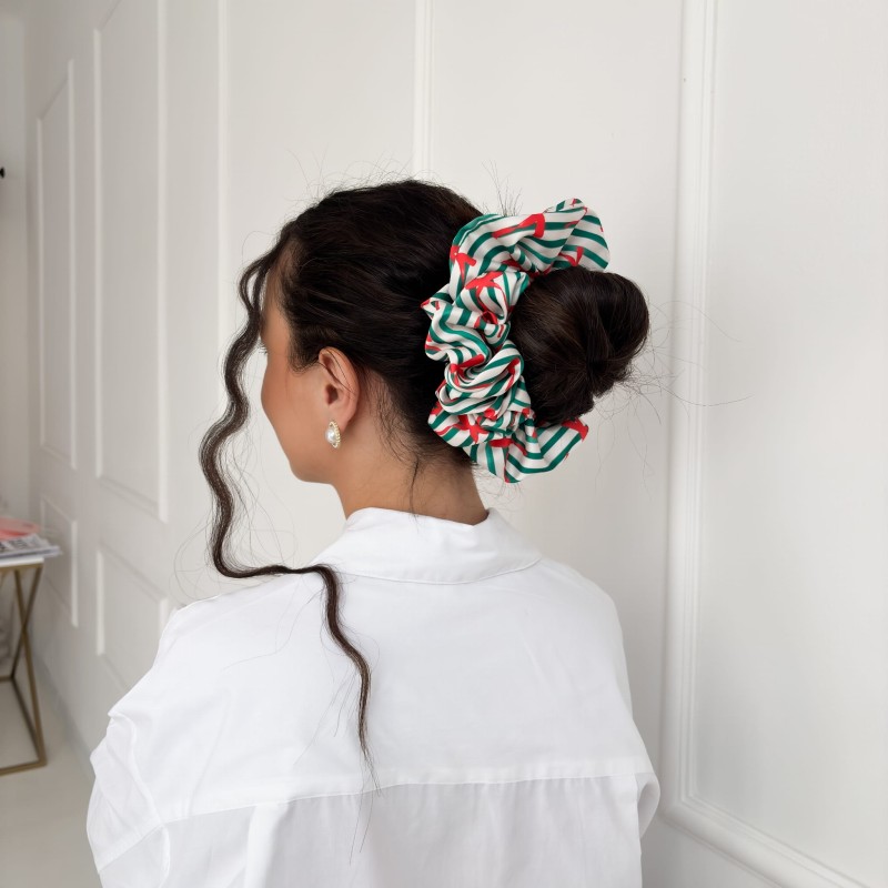 DUŻA SCRUNCHIE ŚWIĄTECZNA CZERWONE KOKARDKI