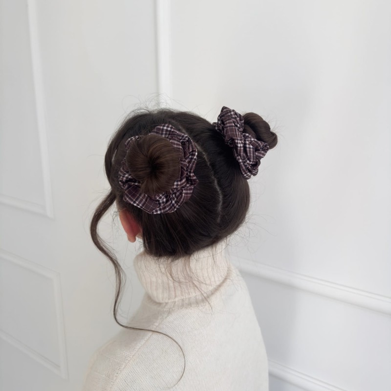 SMALL SCRUNCHIE KIDS BRĄZOWA KRATKA