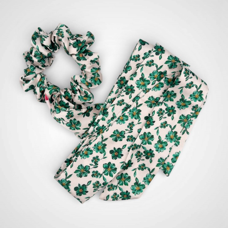 SCRUNCHIE PRZEWIĄZANA DŁUGĄ WSTĄŻKĄ VALERIA
