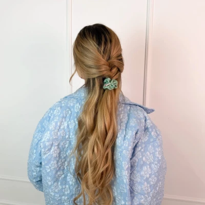SCRUNCHIE MINI PASTELOWA SZAŁWIA