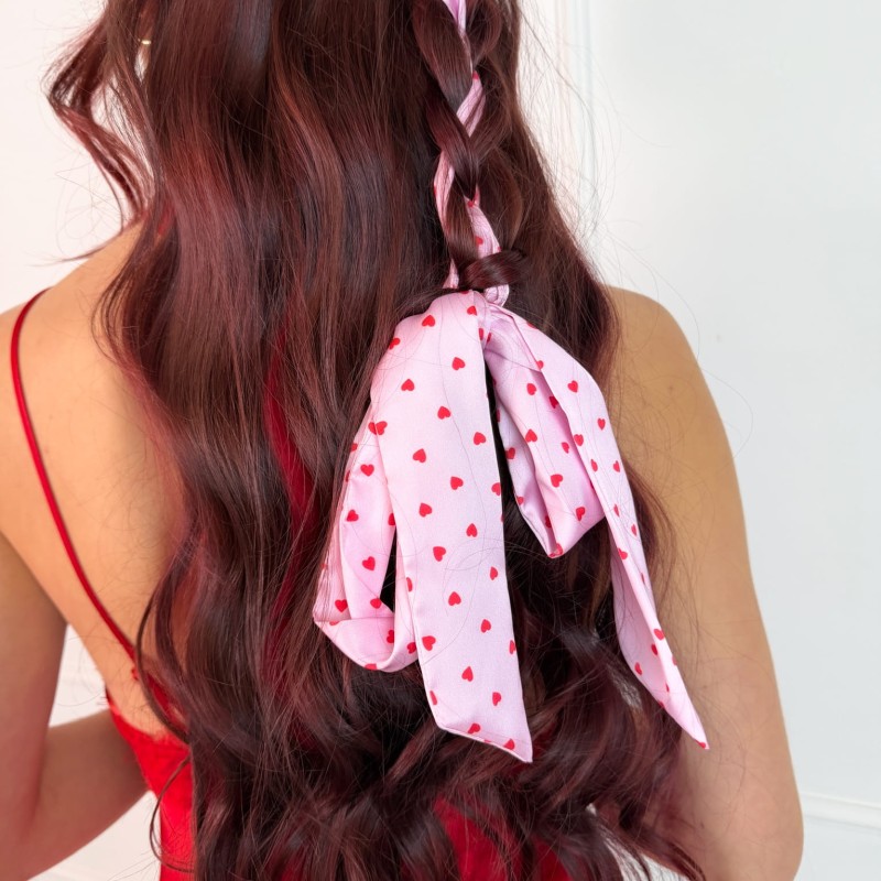 SCRUNCHIE DŁUGA WSTĄŻKA PINK CRUSH CZERWONE SERDUSZKA