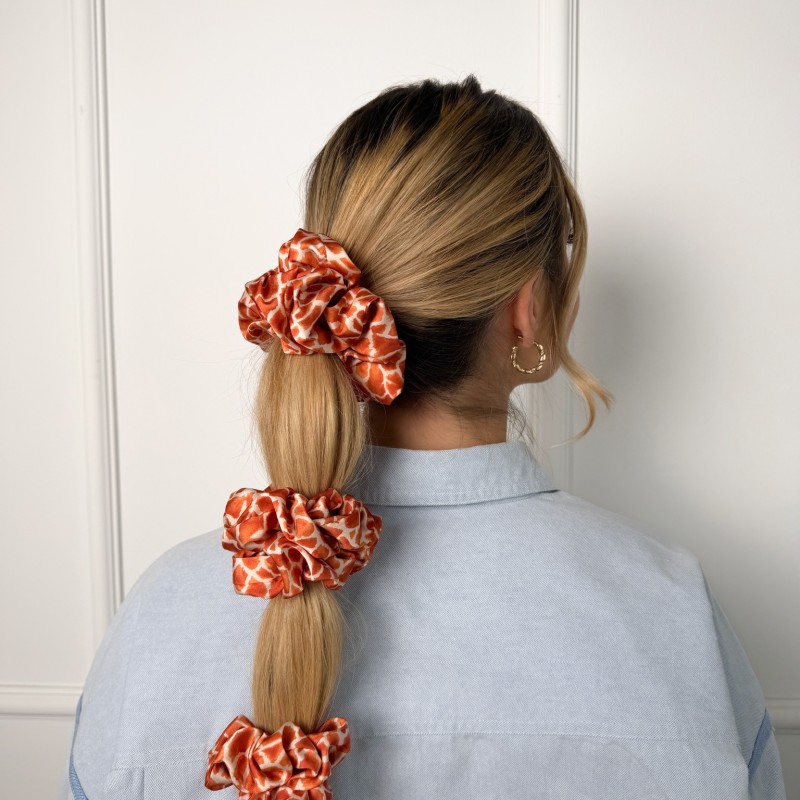 ZESTAW  CZTERECH SCRUNCHIE ŻYRAFA