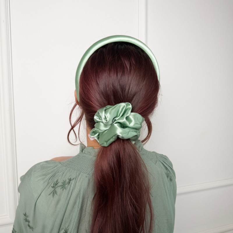 JEDWABNA SCRUNCHIE MAXI MATCHA