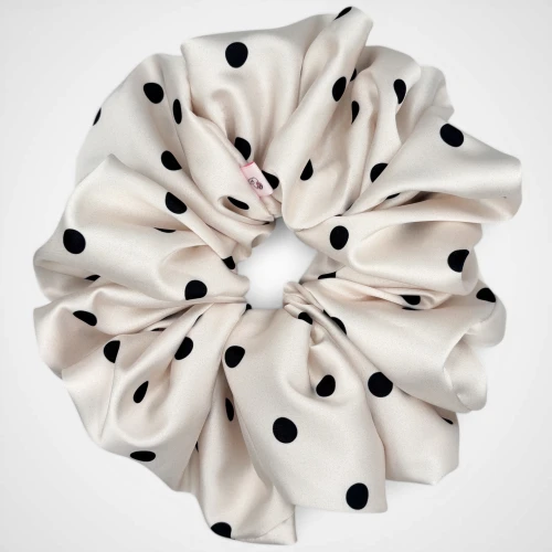 Gumka GIGA Black Dots