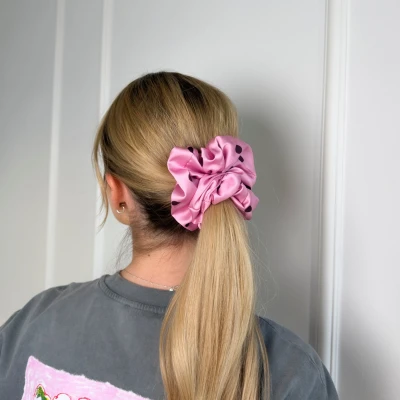 SCRUNCHIE MAXI CHERRY DOTS