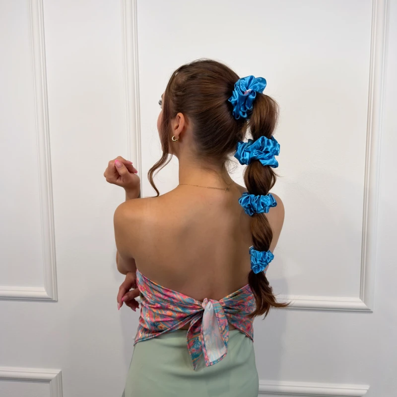 ZESTAW CZTERECH SCRUNCHIE AZURA