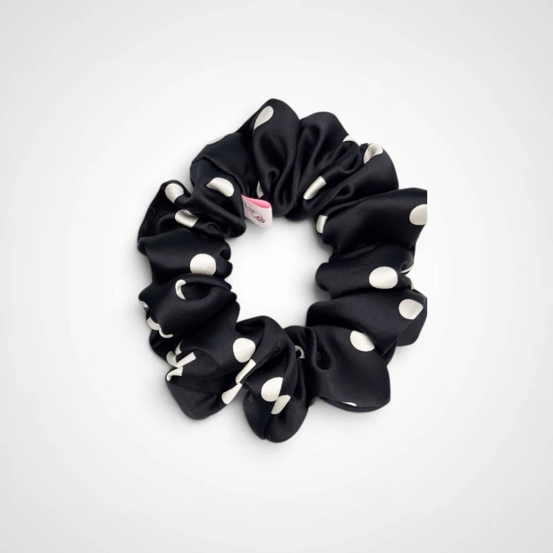 JEDWABNA SCRUNCHIE MEDIUM DOTTIE