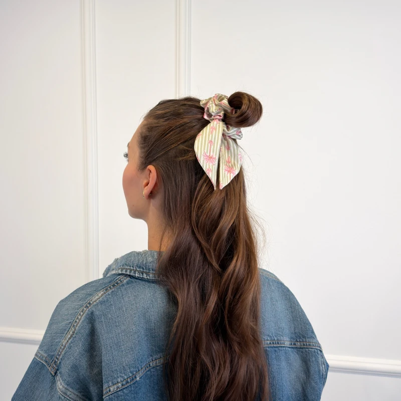 SCRUNCHIE Z UCHEM PALERMO