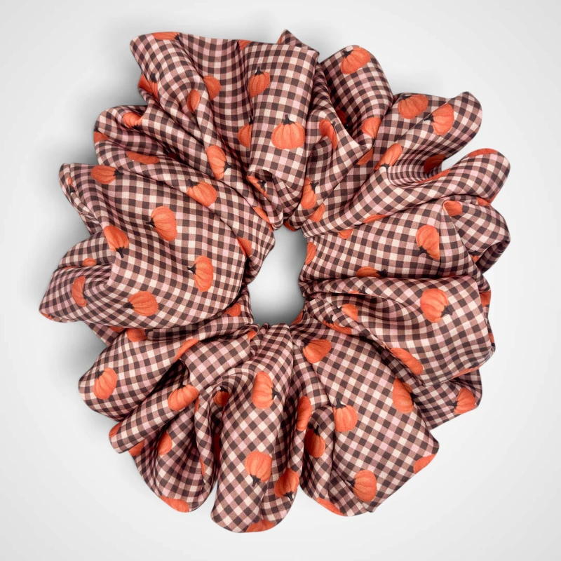 SCRUNCHIE GIGA PUMPKIN PIE