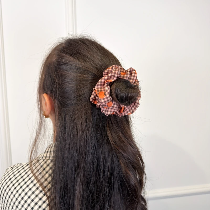 SCRUNCHIE MEDIUM PUMPKIN PIE