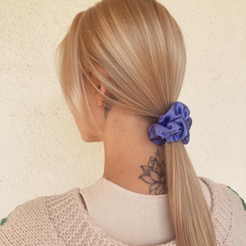 JEDWABNA SMALL SCRUNCHIE VERY PERI