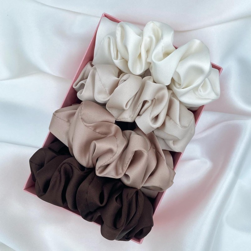 SMALL SCRUNCHIE CARMEL POPCORN SET