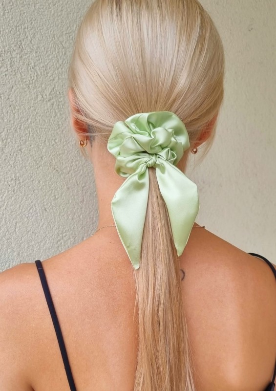 SCRUNCHIE Z USZKAMI MATCHA TEA