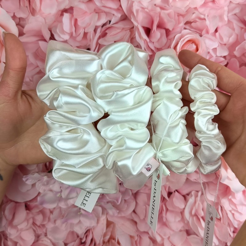 ZESTAW SCRUNCHIE ECRU