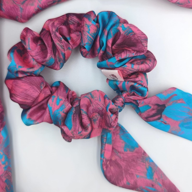 SCRUNCHIE Z USZKAMI ROSE PINK