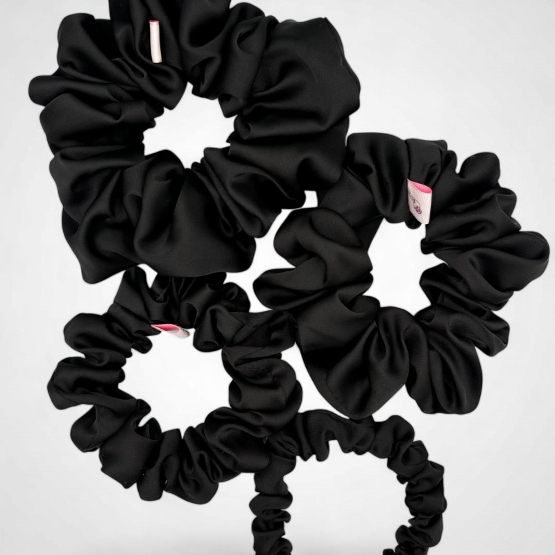SET MIT VIER SCRUNCHIES BLACK INK