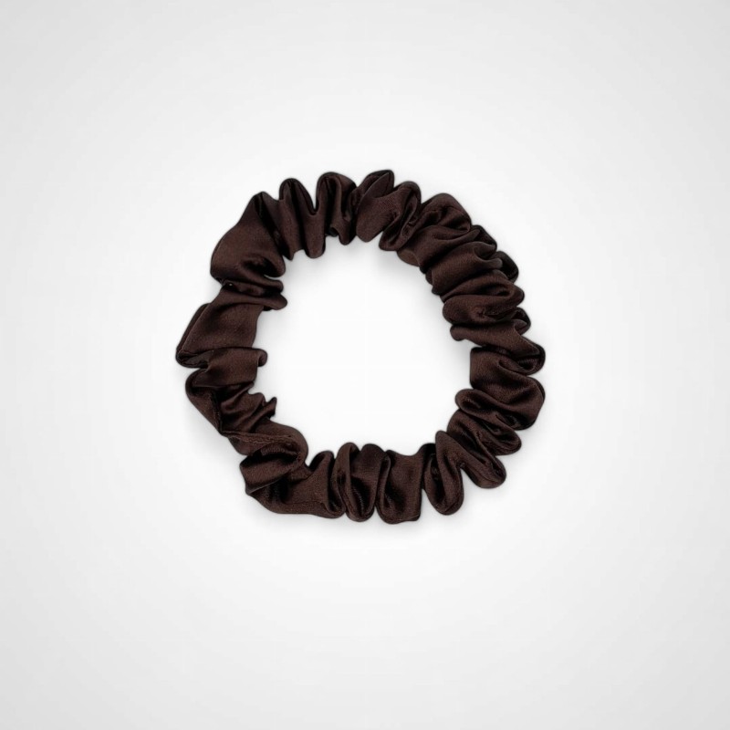 MINI JEDWABNA SCRUNCHIE DARK BROWN
