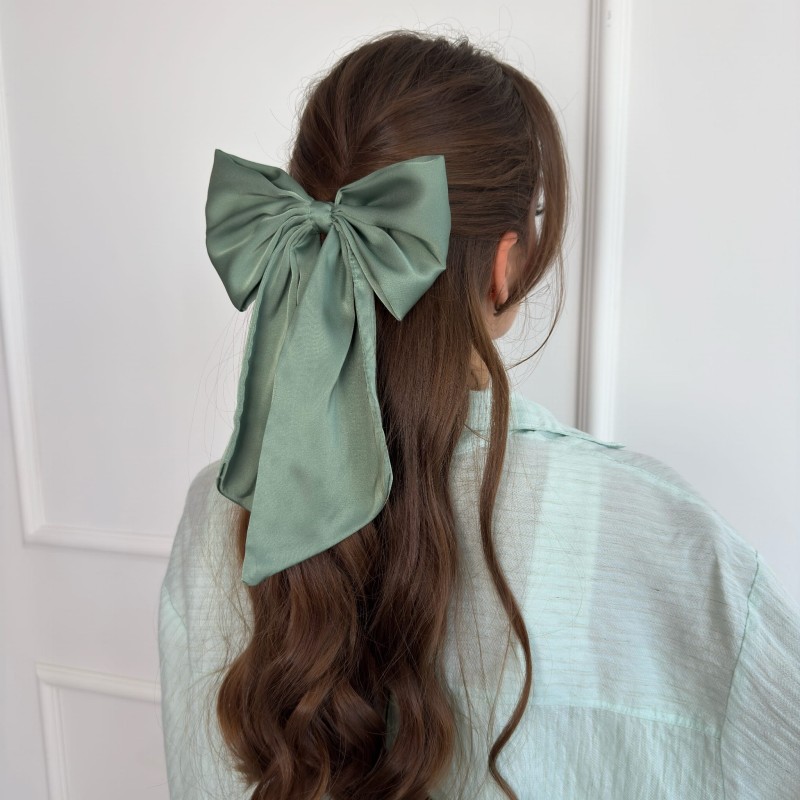 BOWTIE ON A CLIP SALVIA