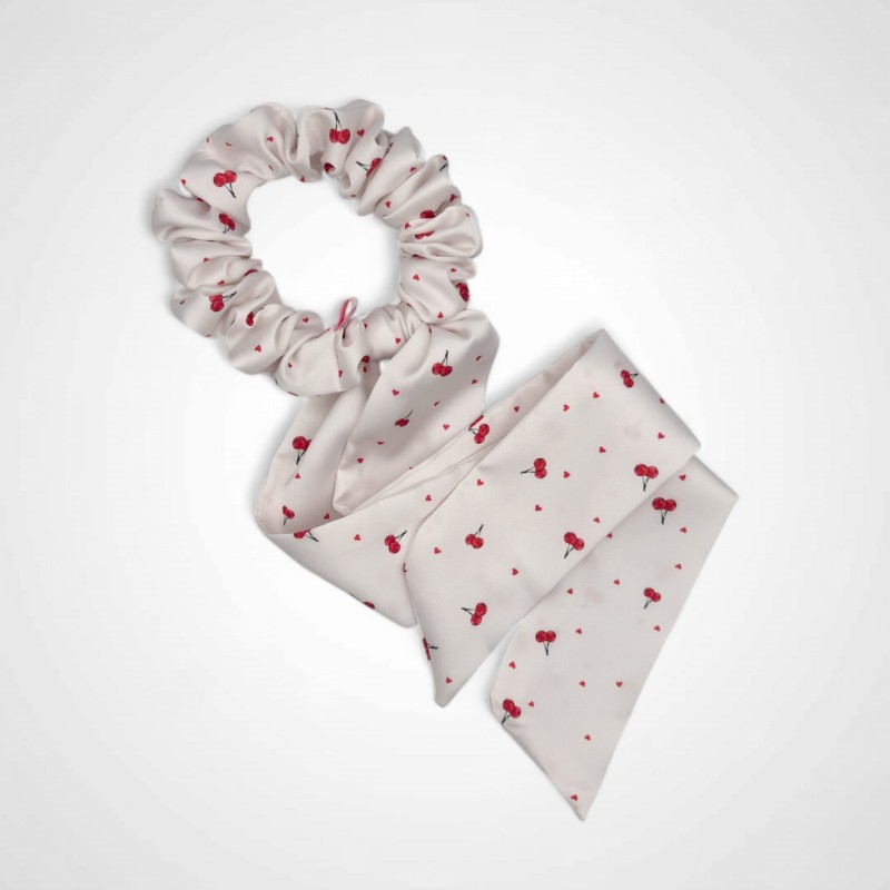 SCRUNCHIE MIT KURZEM BAND CHERRY