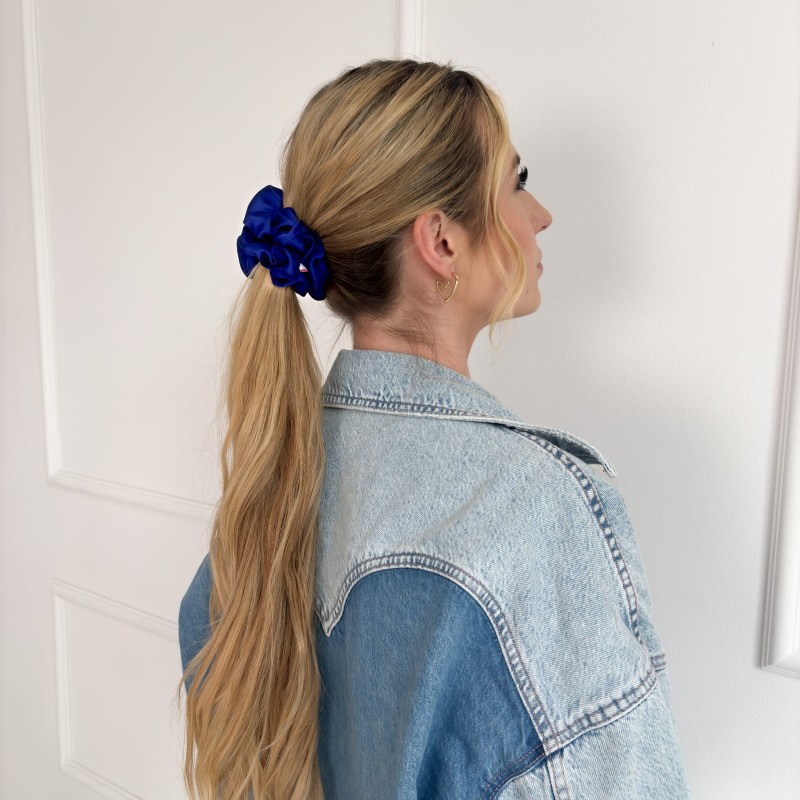 MEDIUM SCRUNCHIE CORNFLOWER