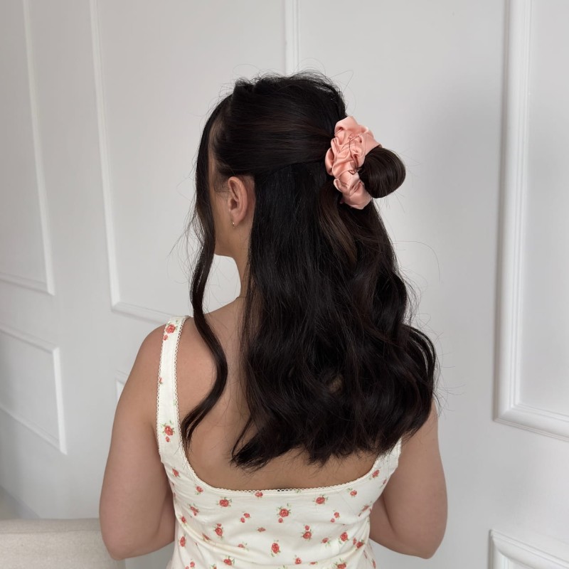 MEDIUM SCRUNCHIE PEACH