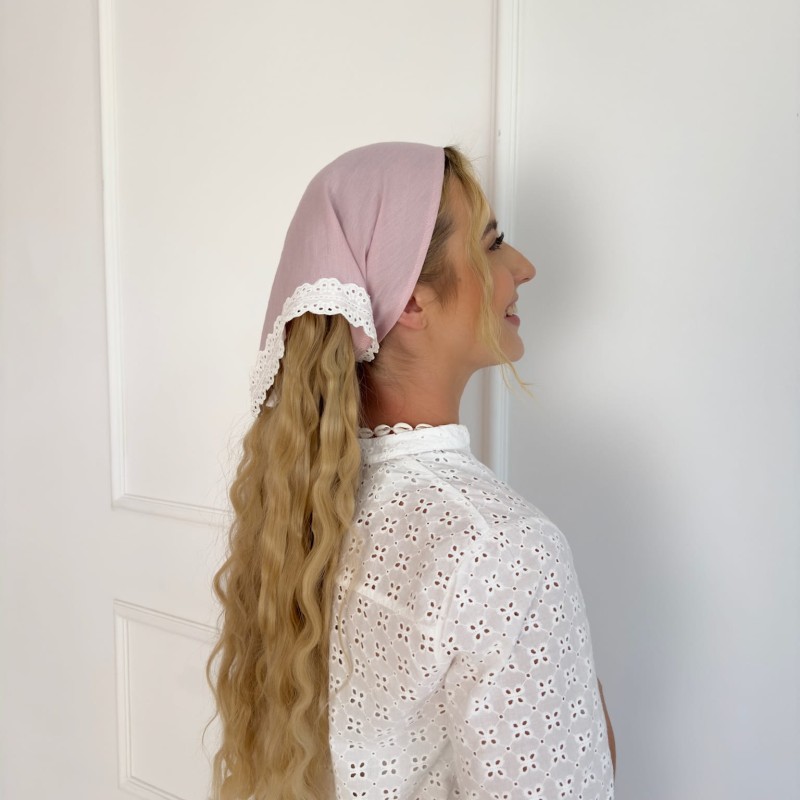 LNIANA CHUSTA Z KORONKĄ SOFT PINK