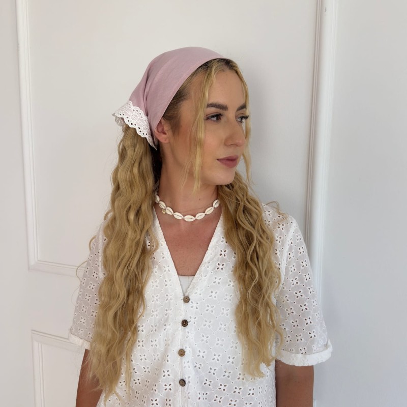 LNIANA CHUSTA Z KORONKĄ SOFT PINK