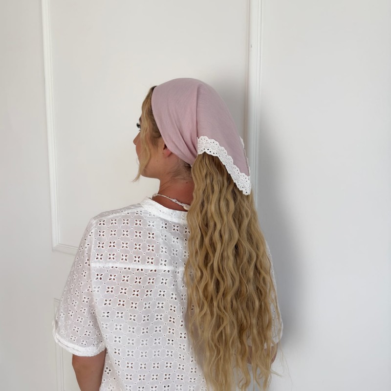 LNIANA CHUSTA Z KORONKĄ SOFT PINK