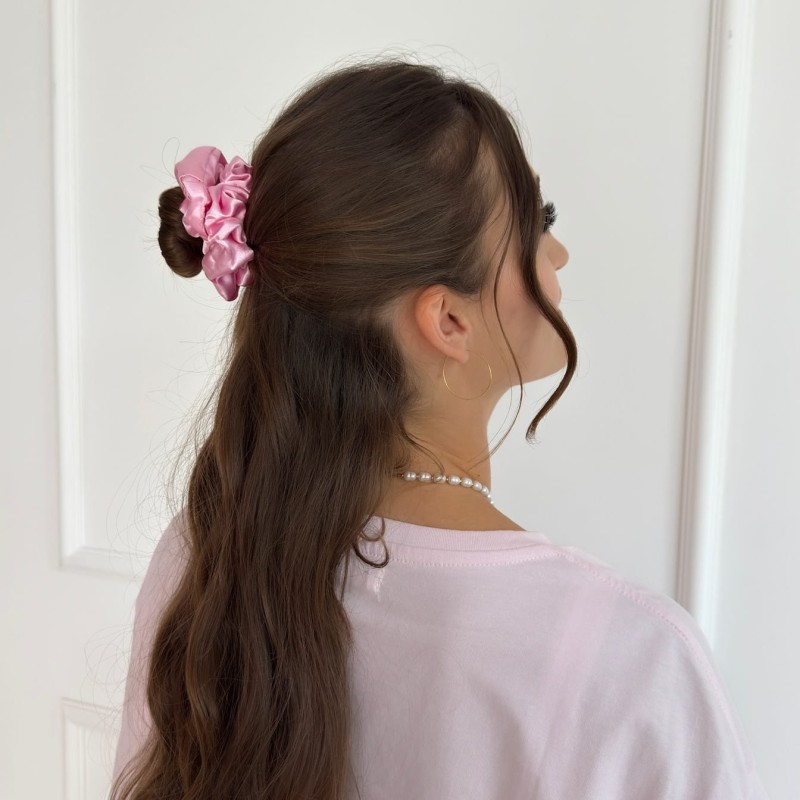SMALL SCRUNCHIE BUBBLEGUM