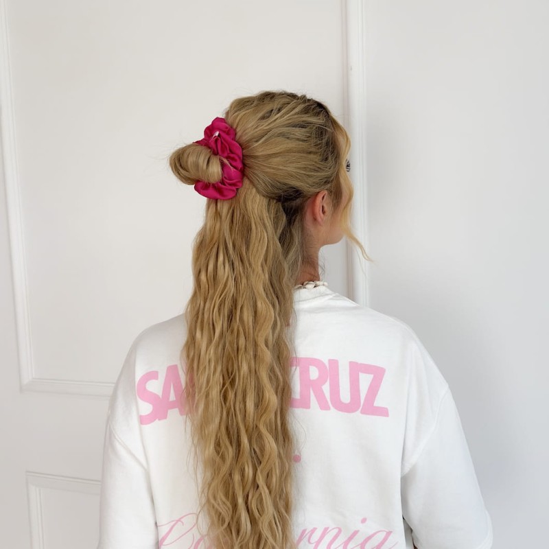 MEDIUM SCRUNCHIE RASPBERRY
