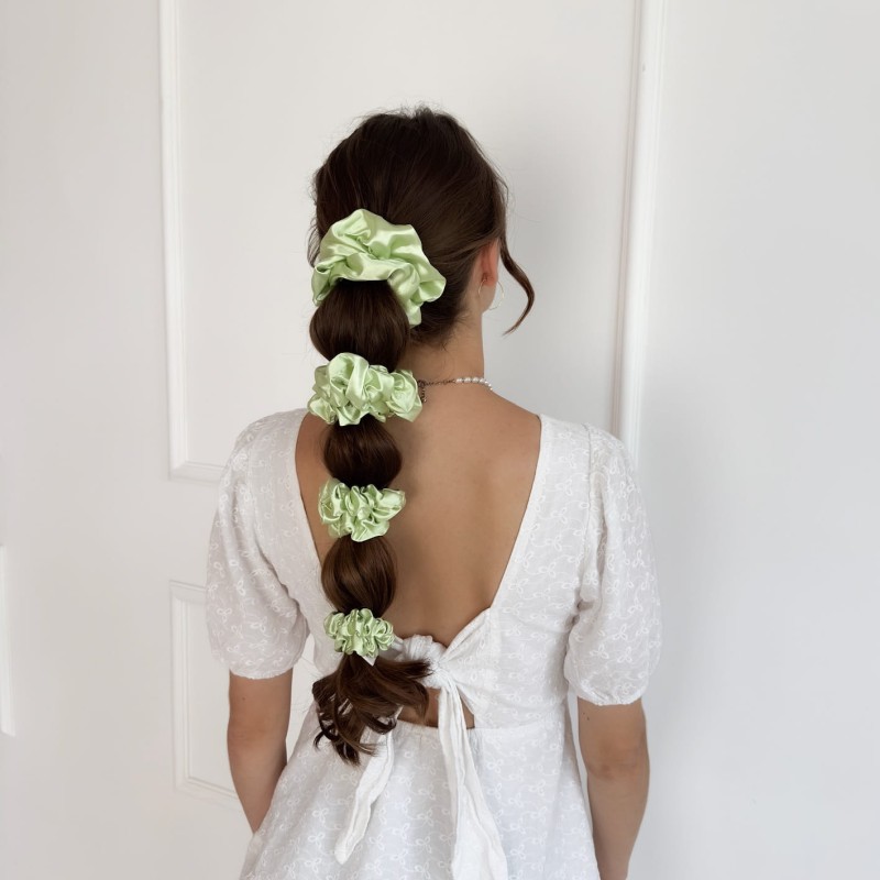 ZESTAW CZTERECH SCRUNCHIE MATCHA TEA