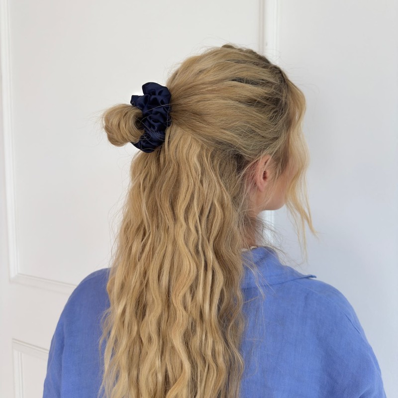 SMALL SCRUNCHIE NAVY BLUE