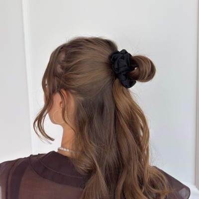 SMALL SCRUNCHIE BLACK INK