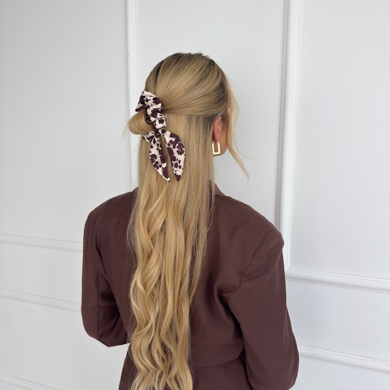 SCRUNCHIE Z USZKAMI KRÓWKA