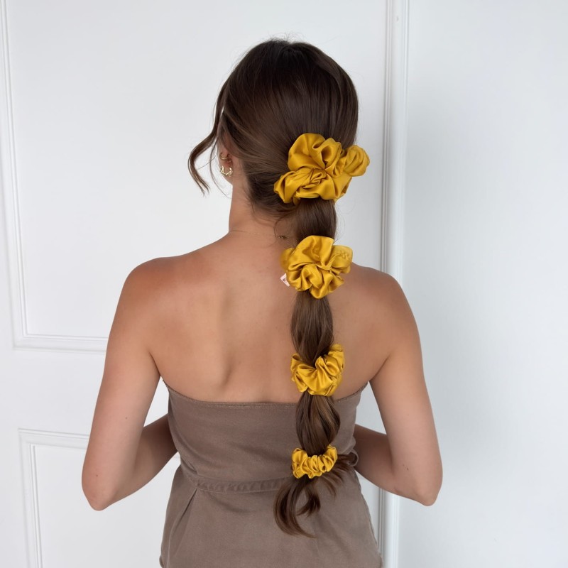 ZESTAW CZTERECH SCRUNCHIE MIODOWA