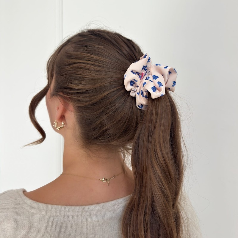 SCRUNCHIE MEDIUM MIT SCHMETTERLINGEN